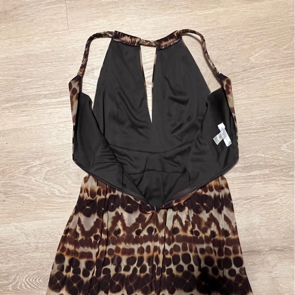 London Times Spaghetti Strap, Key Hole V Neck, Floral Animal Print, Maxi Dress 8 - Picture 6 of 12